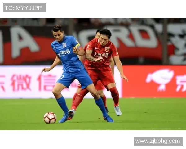 申花与上港激战在即19日对决引发球迷热议期待精彩表现